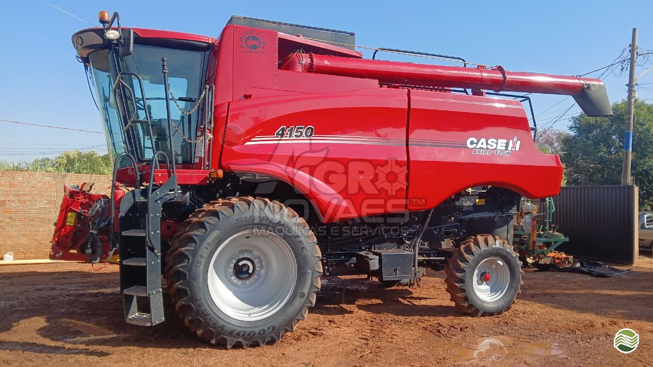 COLHEITADEIRA CASE CASE 4150 Agro Novaes Máquinas Agrícolas FERNANDOPOLIS SÃO PAULO SP
